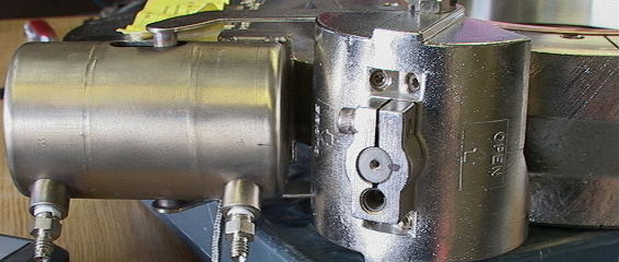 The pneumatic actuator is to the left above and the counterweight to 